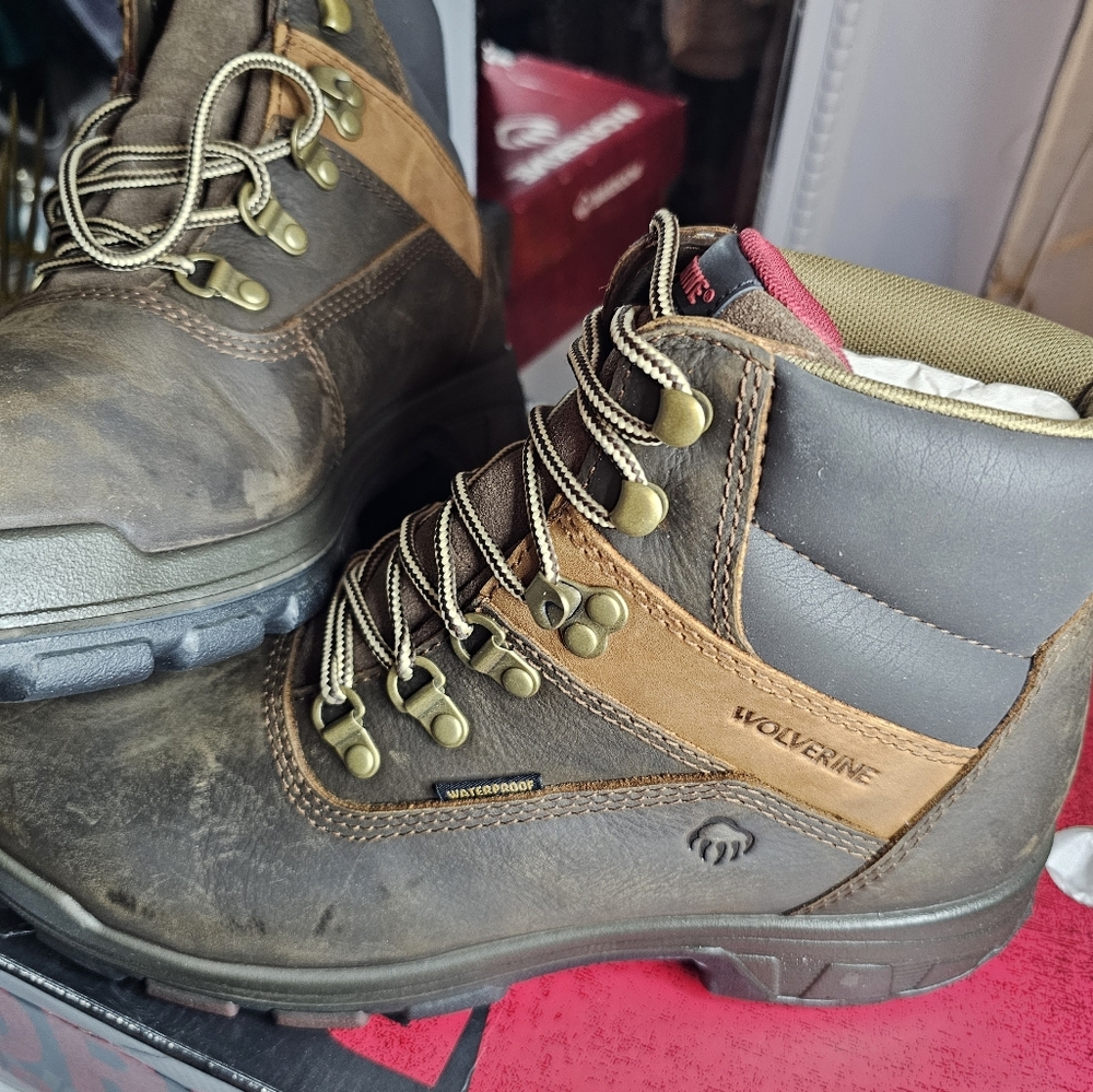Wolverine Mens Boots Size 10 New Never Worn